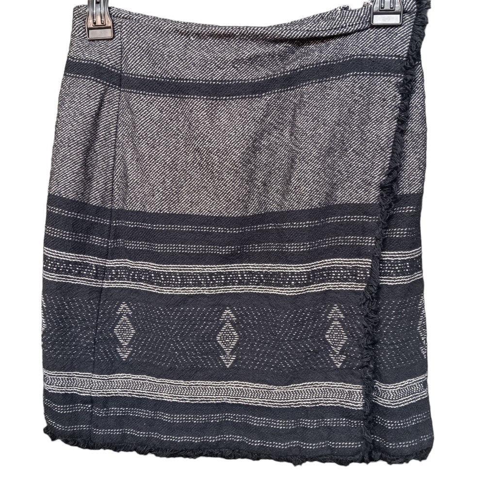 LOFT Blanket Jacquard Wrap Skirt Black/White Women's Size 00P